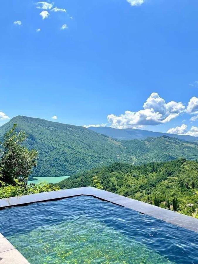 Guest House Lailashi Surmushi ภายนอก รูปภาพ