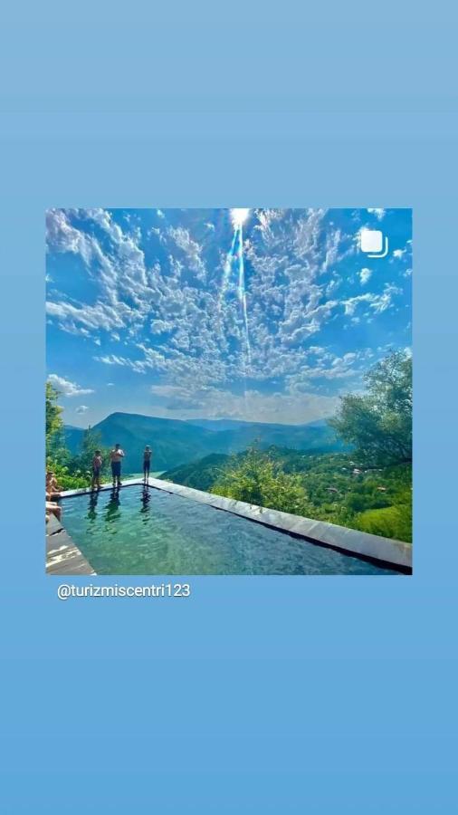 Guest House Lailashi Surmushi ภายนอก รูปภาพ