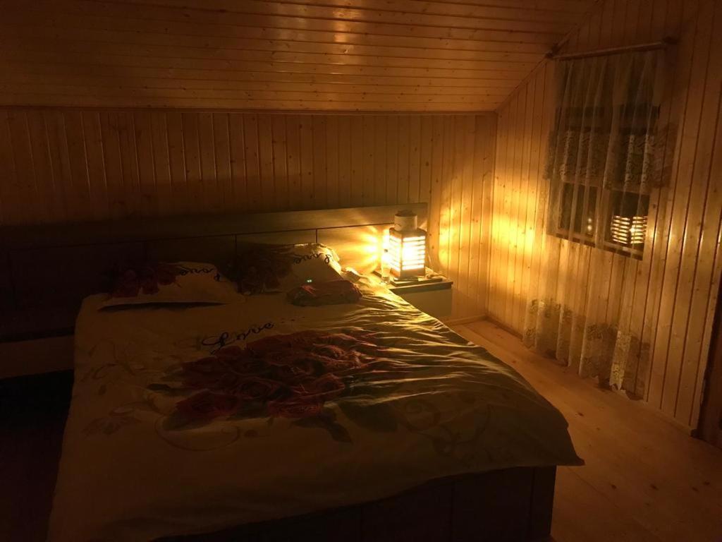 Guest House Lailashi Surmushi ภายนอก รูปภาพ